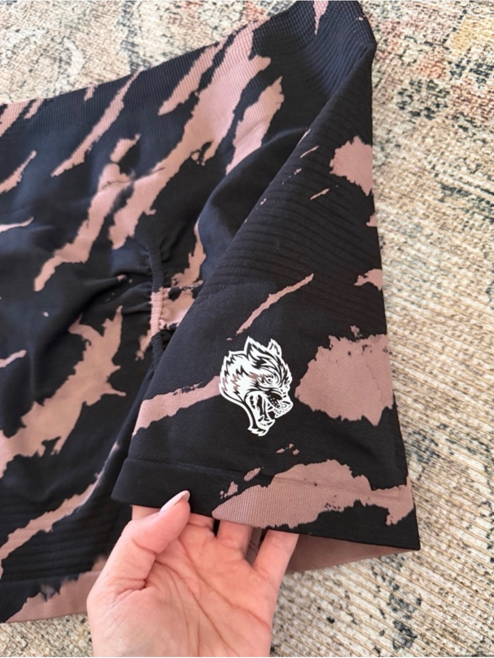 Darc Sport size medium shorts - Picture 3 of 5